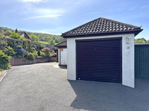 Photo 22- click for photo gallery